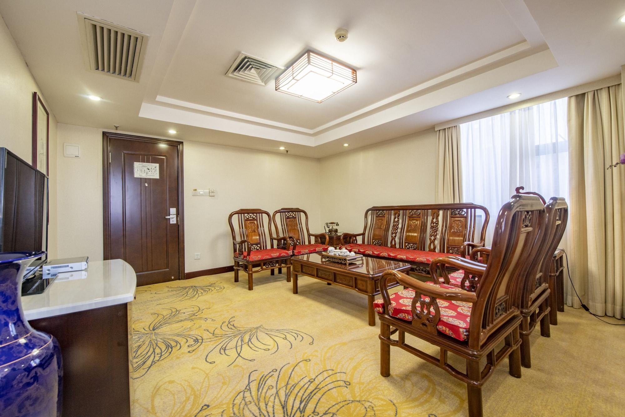 Overseas Chinese Friendship Hotel Guangzhou Exterior photo